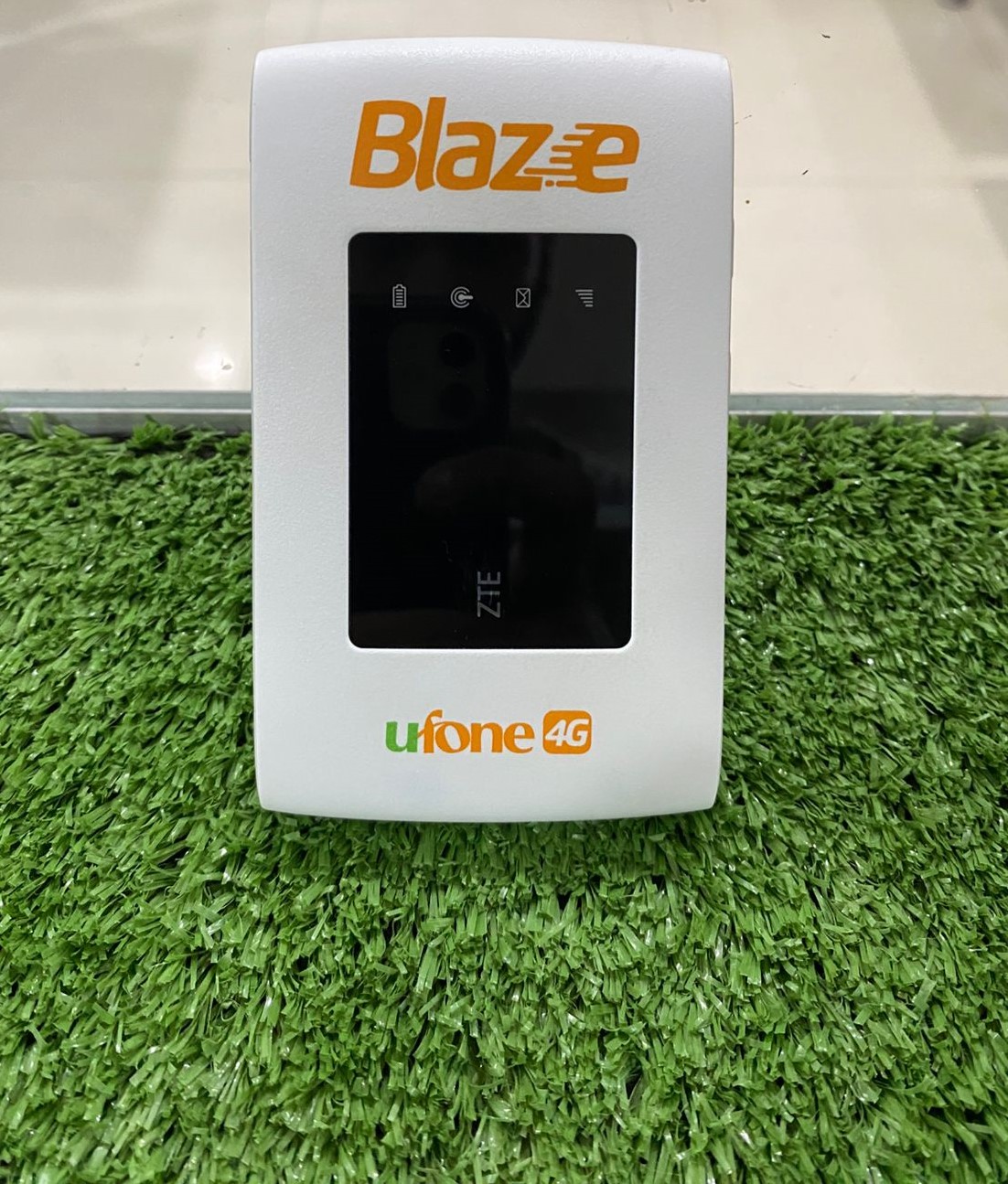 Ufone Blaze 4G Portable WiFi Device | ZTE Powered | All SIM Supported | 2000mAh Battery | Connect 10 Devices | Plug & Play | High-Speed Mobile Broadband