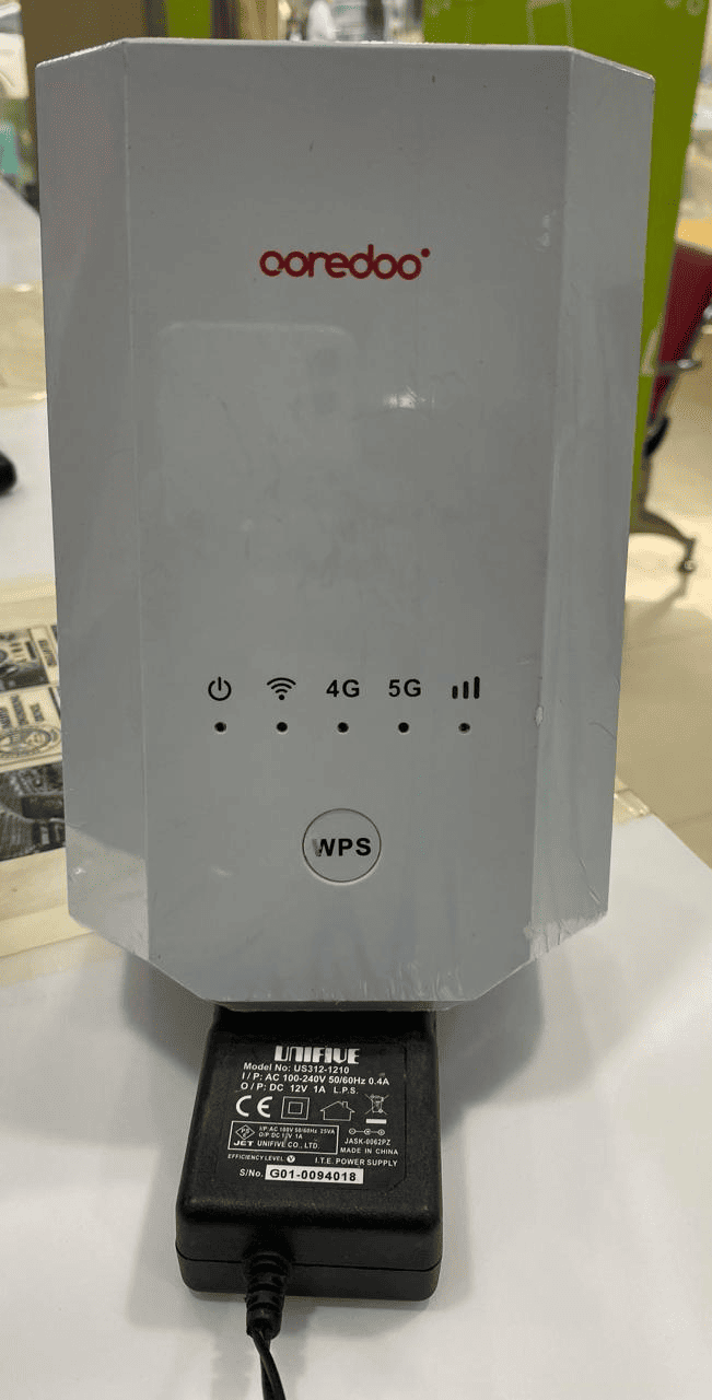 ZLT Ooredoo X28 - Sim Wi-Fi Router 4G+5G